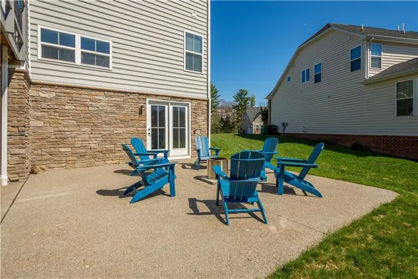 $675,000 | 4528 Walnut Ridge Circle, McDonald, PA 15057