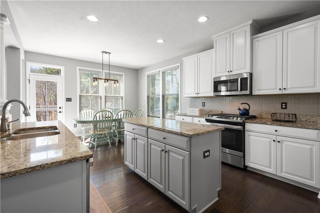 4528 Walnut Ridge Circle McDonald, PA 15057 - Photo 10 of 50