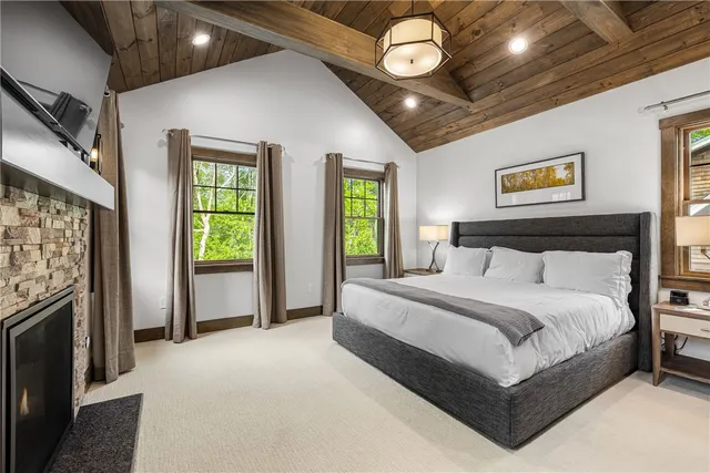 $2,400,000 | 3 Gardenia Drive, Unit M6, Richmond, RI 02898