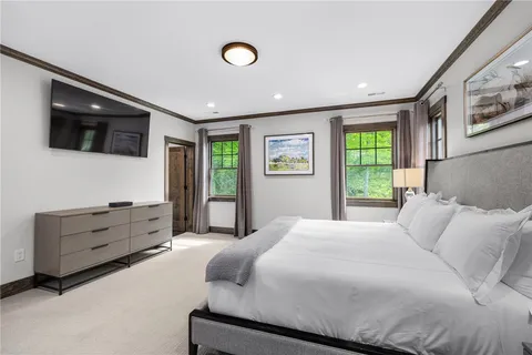 $2,400,000 | 3 Gardenia Drive, Unit M6, Richmond, RI 02898