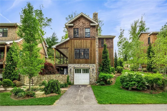 $2,400,000 | 3 Gardenia Drive, Unit M6, Richmond, RI 02898