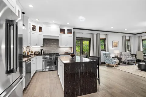 $2,400,000 | 3 Gardenia Drive, Unit M6, Richmond, RI 02898