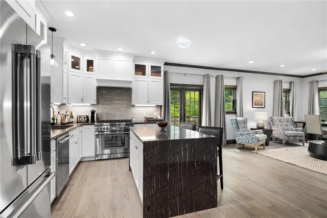 $2,400,000 | 3 Gardenia Drive, Unit M6, Richmond, RI 02898