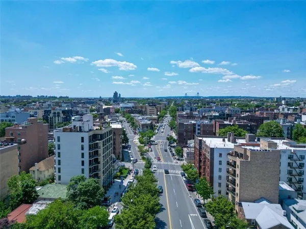 $364,000 | 2113 Kings Highway, Unit B2 | Midwood