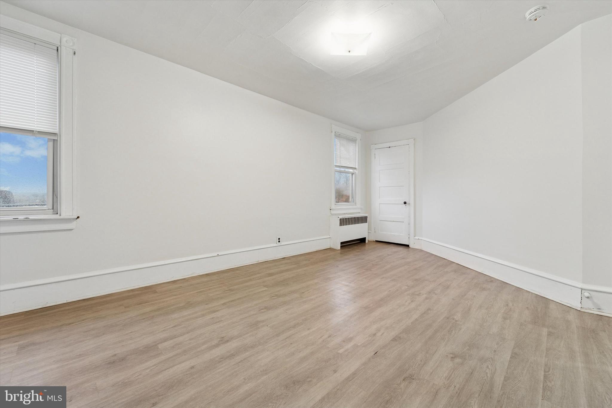 501 West Moreland Road Willow Grove, PA 19090 - Photo 23 of 36 Unit 2 Bedroom 1