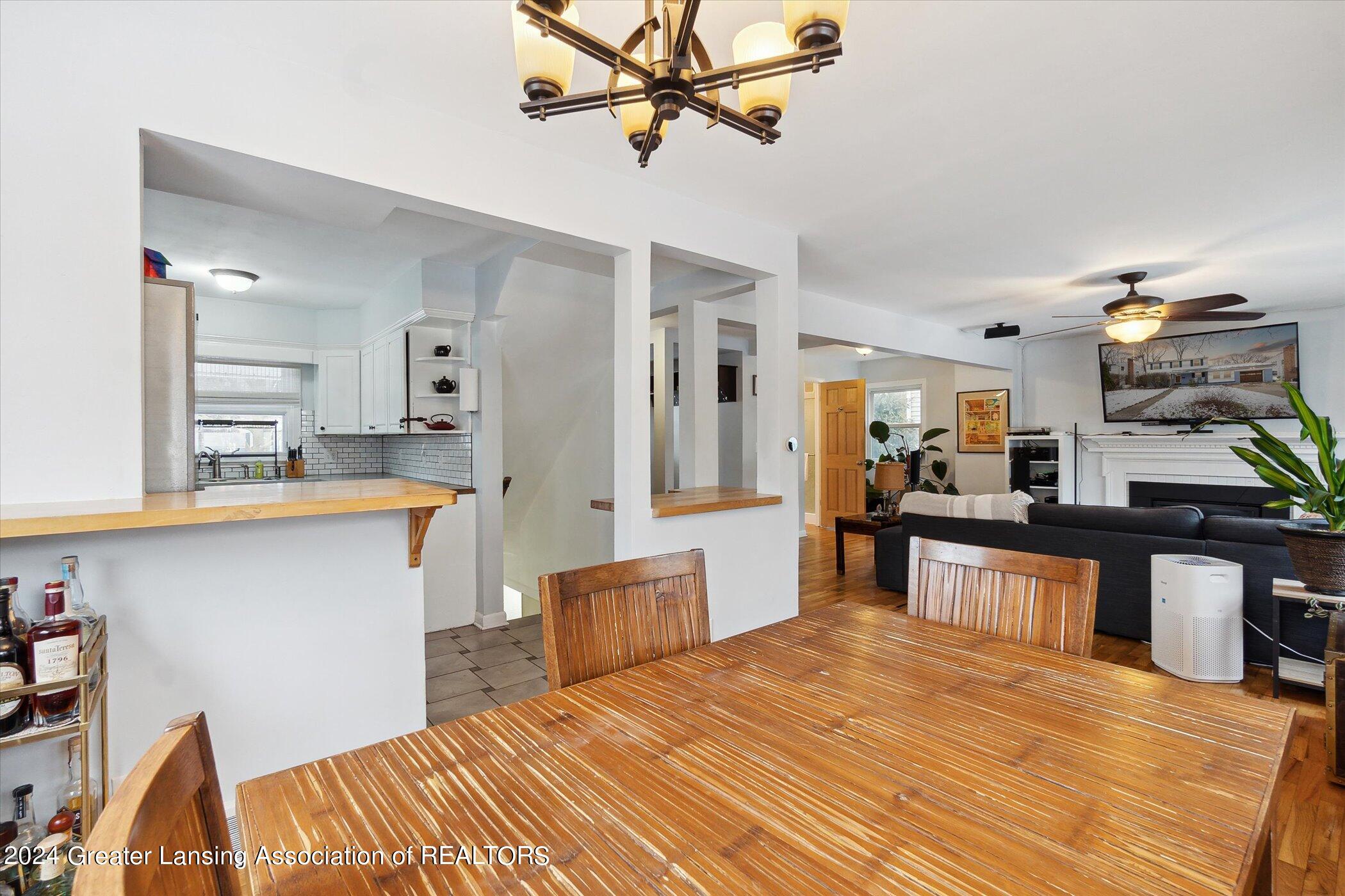 519 North Harrison Road East Lansing, MI 48823 - Photo 11 of 43 11-519-N-Harrison-Rd-East-Lansing-MI-488