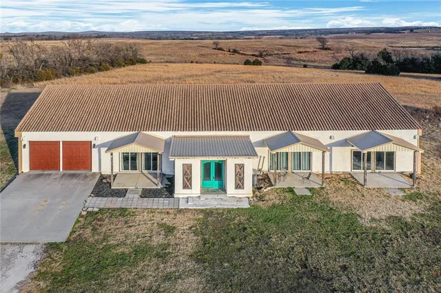 $389,900 | 2834 Cr 3900 N/a Independence Ks 67301 N/a, Independence, KS 67301