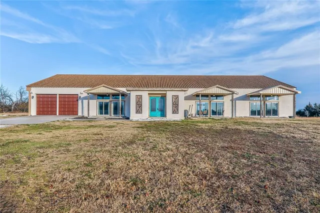 $389,900 | 2834 Cr 3900 N/a Independence Ks 67301 N/a, Independence, KS 67301