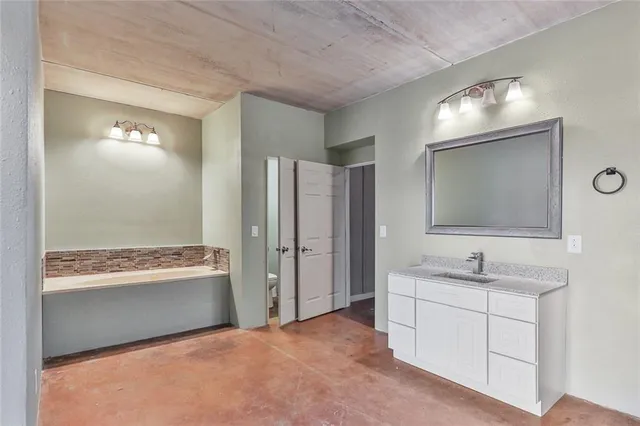 $389,900 | 2834 Cr 3900 N/a Independence Ks 67301 N/a, Independence, KS 67301