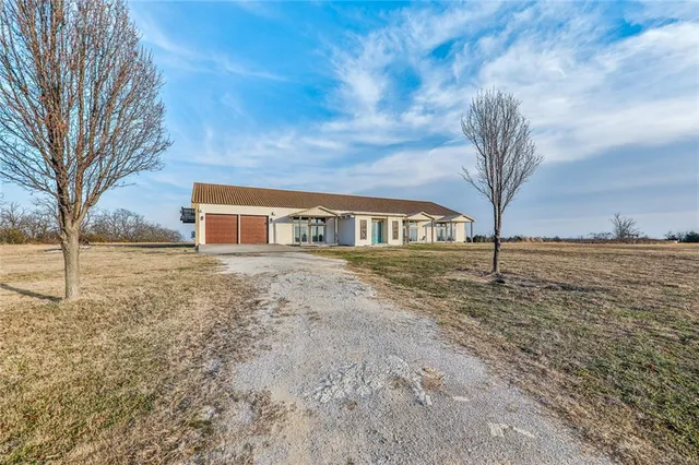 $389,900 | 2834 Cr 3900 N/a Independence Ks 67301 N/a, Independence, KS 67301