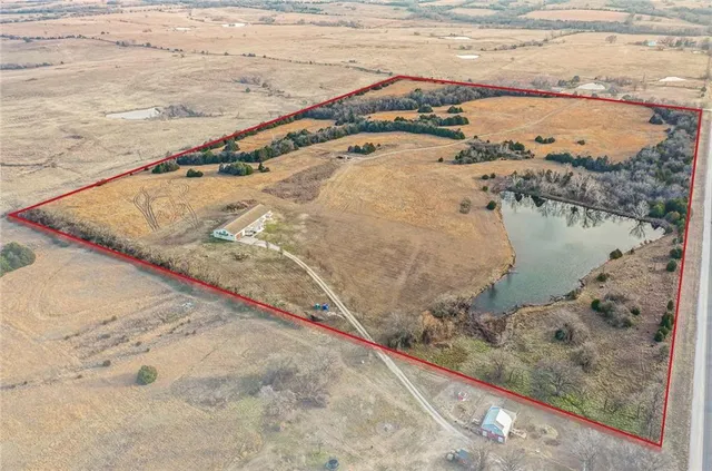 $389,900 | 2834 Cr 3900 N/a Independence Ks 67301 N/a, Independence, KS 67301