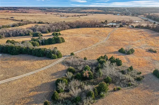 $389,900 | 2834 Cr 3900 N/a Independence Ks 67301 N/a, Independence, KS 67301