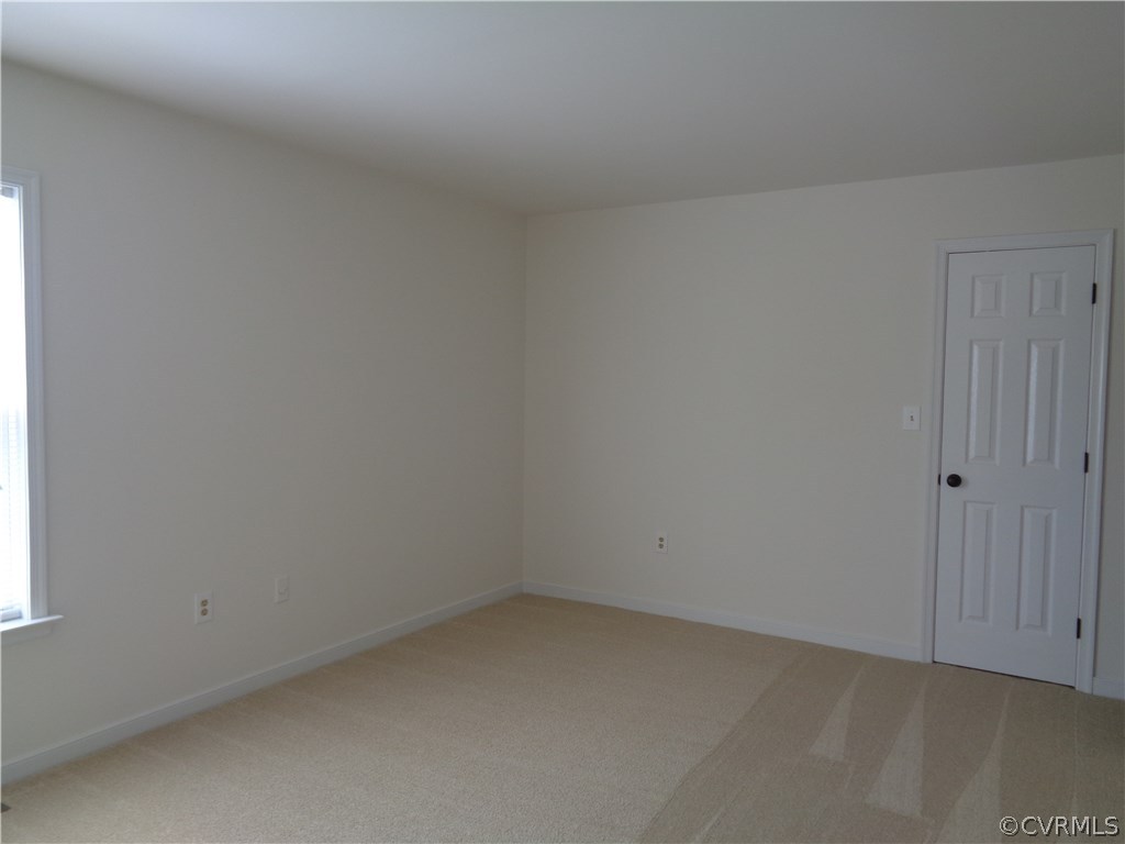 4901 Parrish Branch Road Midlothian, VA 23112 - Photo 9 of 12 Gallery Image 9
