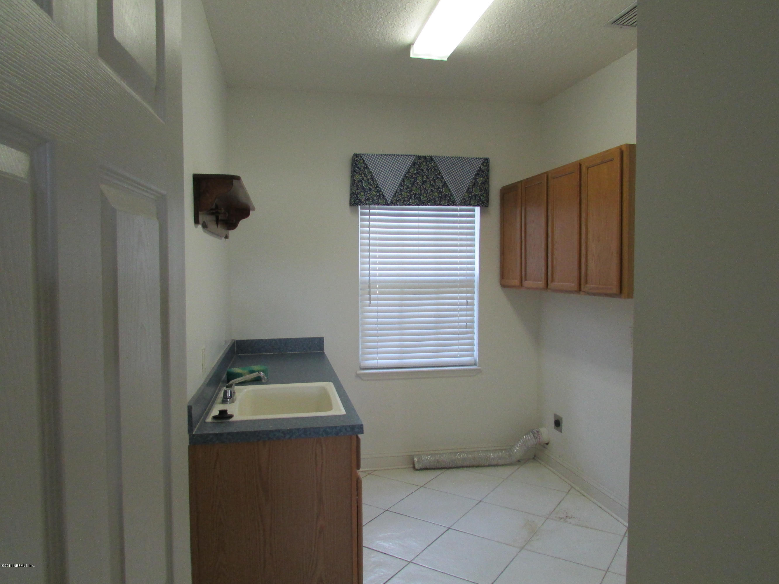 17055 Wells Road Jacksonville, FL 32234 - Photo 17 of 78 Large Laundry