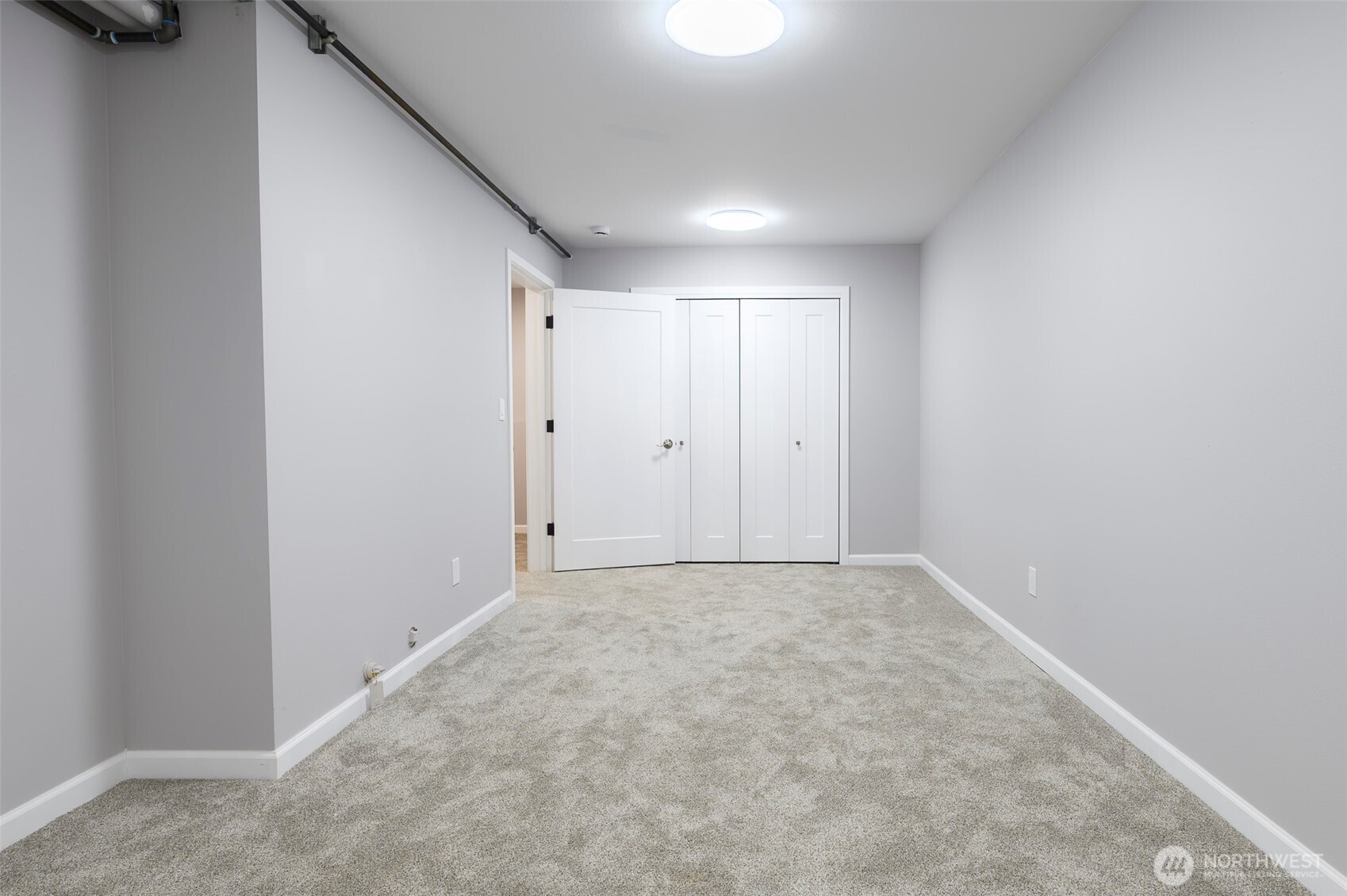 3 Burning Tree Drive, Unit 3 Yakima, WA 98902 - Photo 8 of 32 a view of an empty room
