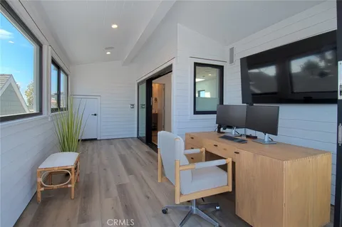 $3,520,000 | 502 1/2 Begonia Avenue, Corona del Mar, CA 92625