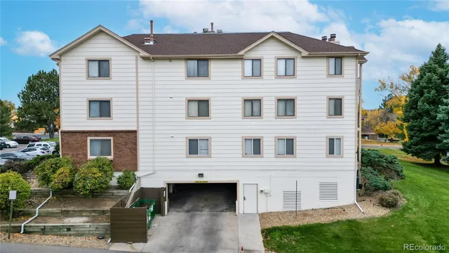 $225,000 | 491 South Kalispell Way, Unit 305, Aurora, CO 80017
