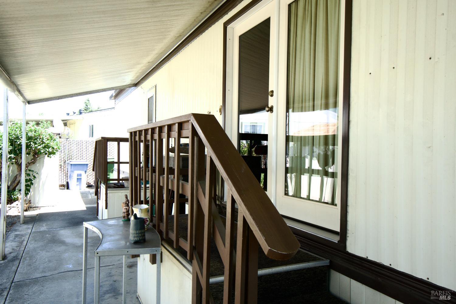 159 Apple Lane Santa Rosa, CA 95407 - Photo 4 of 19 Front door entry.