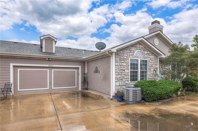 $415,000 | 21702 West 119th Terrace, Unit 1101, Olathe, KS 66061