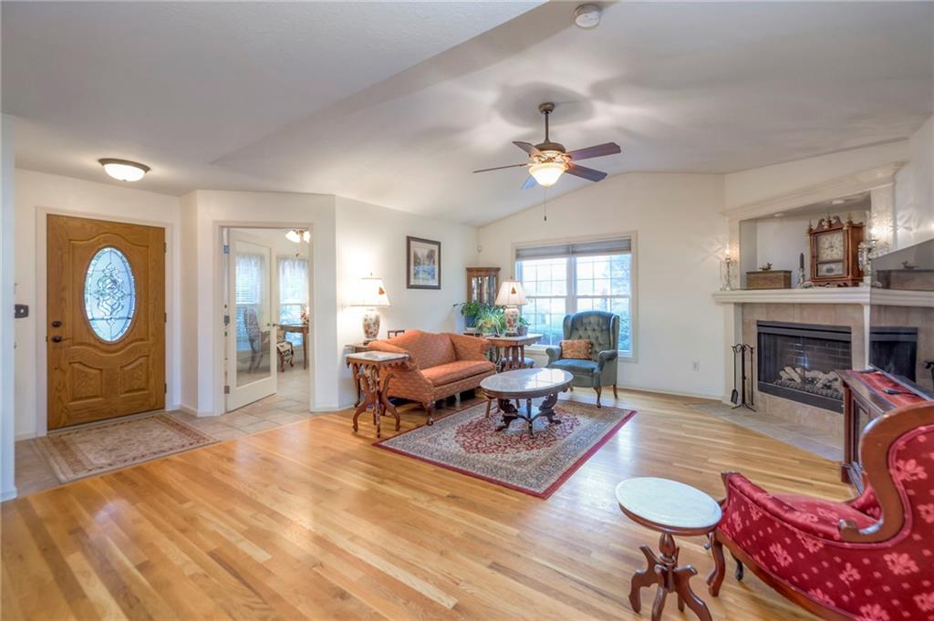 21702 West 119th Terrace, Unit 1101 Olathe, KS 66061 - Photo 4 of 39