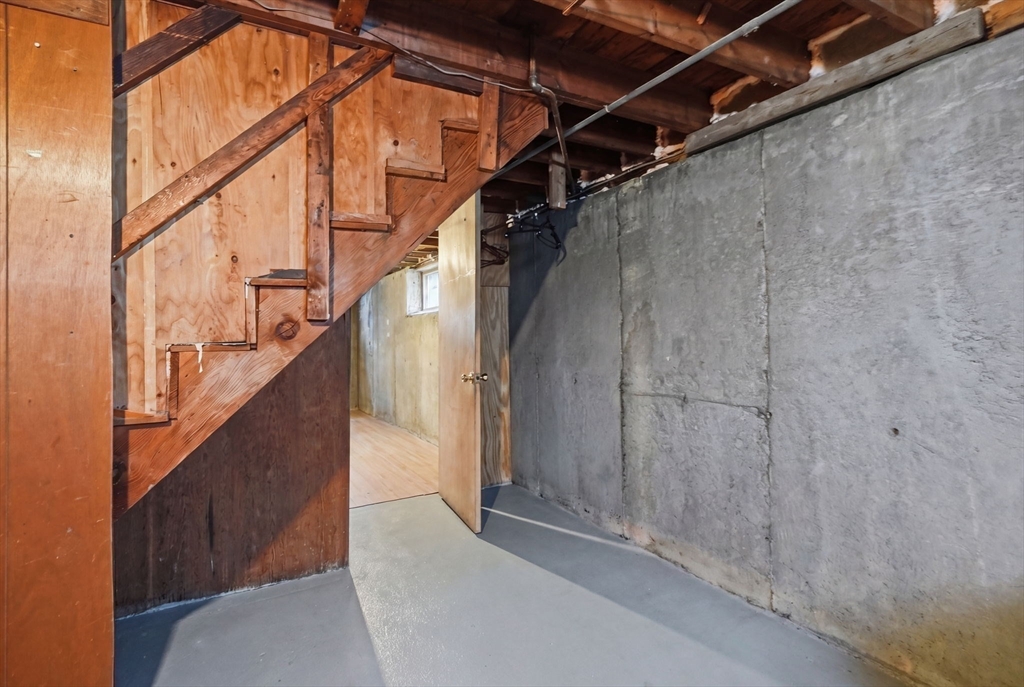 126 Summer Street Boston, MA 02136 - Photo 20 of 28 a view of balcony