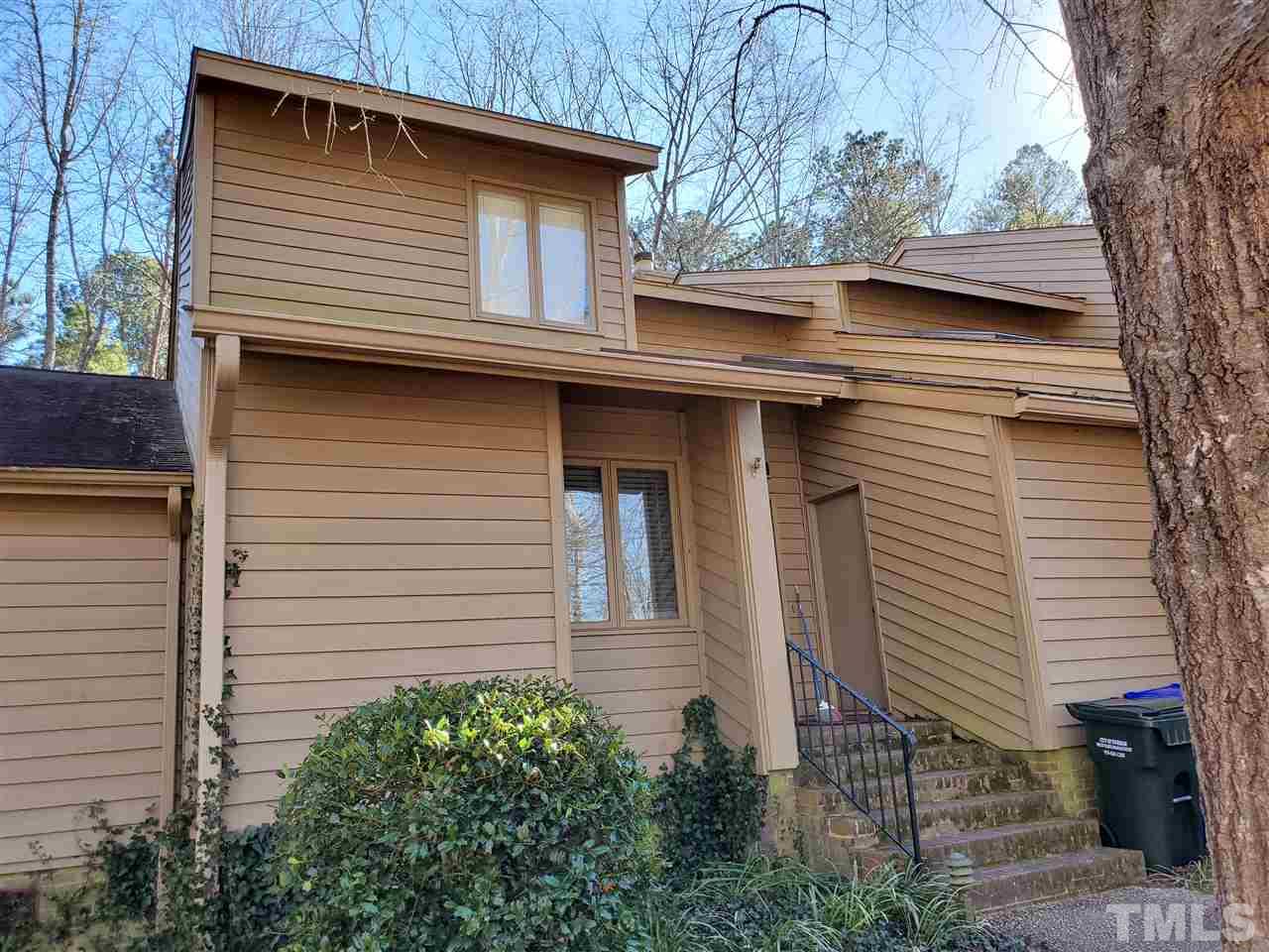 68 Stoneridge Road Durham, NC 27705 - Photo 2 of 3