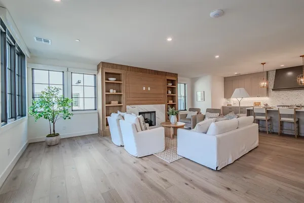 $12,995 | 4114 Emerson Avenue, Unit 5, University Park, TX 75205