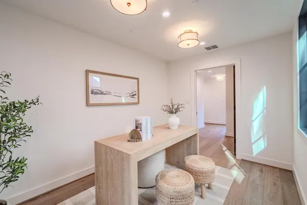 $12,995 | 4114 Emerson Avenue, Unit 5, University Park, TX 75205