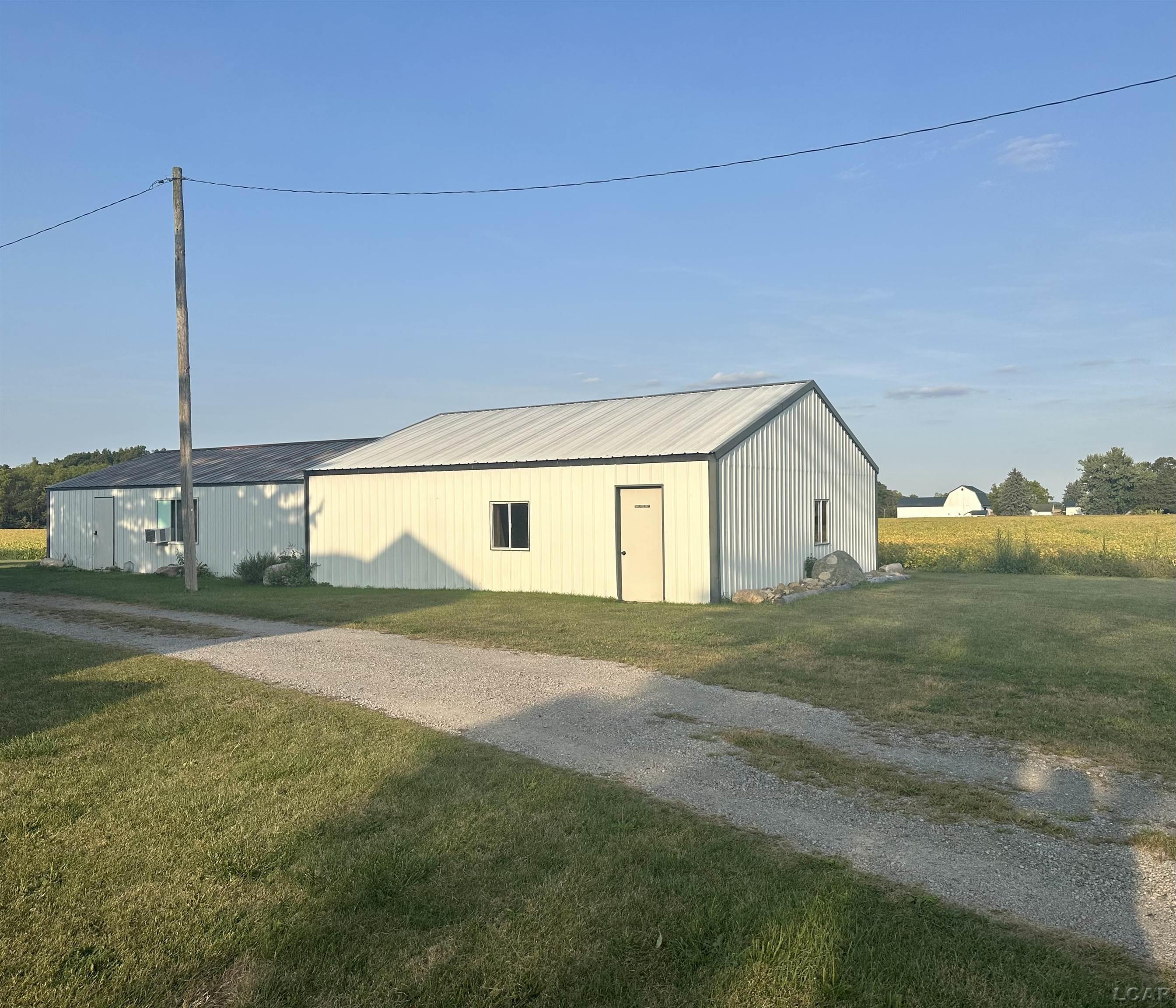 7642 Gorman Road Clayton, MI 49235 - Photo 4 of 15 50155034-3a431517-2b93-4189-bc73-57f6e79e5f02.JPG