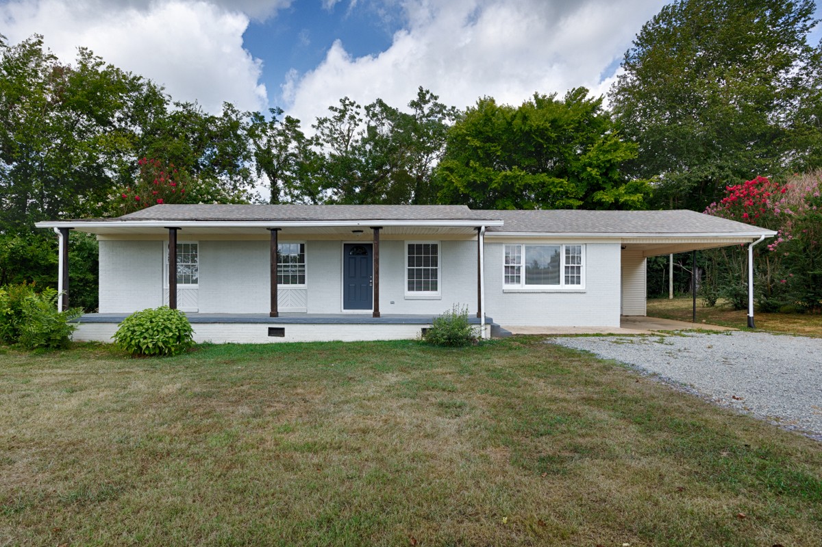276 Long Road Ardmore, TN 38449 - Photo 1 of 34