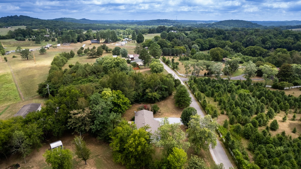 276 Long Road Ardmore, TN 38449 - Photo 11 of 34