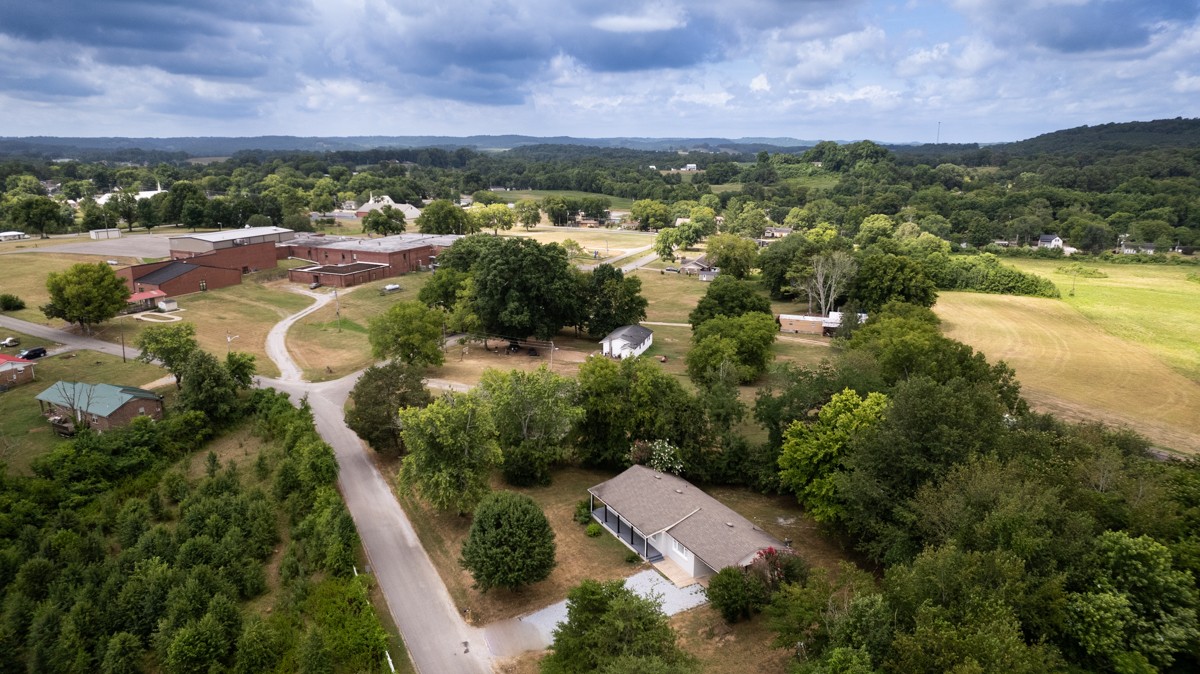 276 Long Road Ardmore, TN 38449 - Photo 14 of 34
