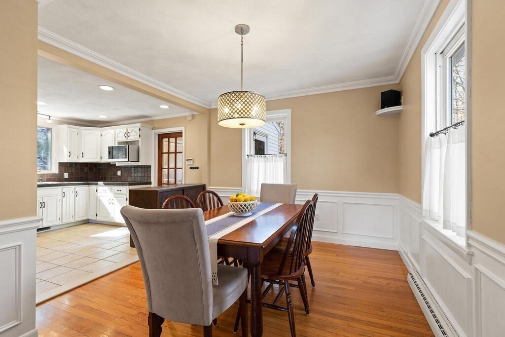 196 Penny Road Melrose, MA 02176 - Photo 19 of 37