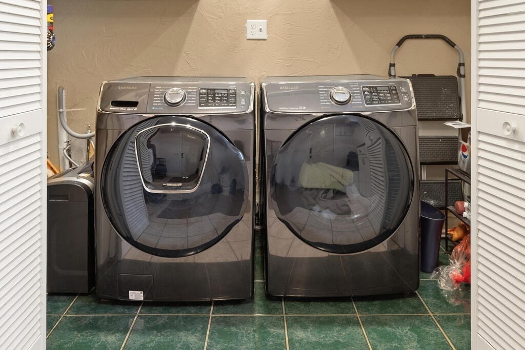 196 Penny Road Melrose, MA 02176 - Photo 30 of 37