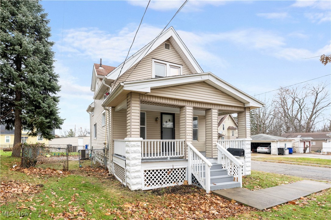1914 Spring Road Cleveland, OH 44109 - Photo 26 of 26 Front of home
