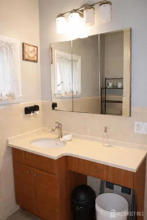 $449,977 | 556 Compton Avenue, Perth Amboy, NJ 08861