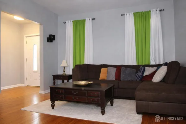 $449,977 | 556 Compton Avenue, Perth Amboy, NJ 08861