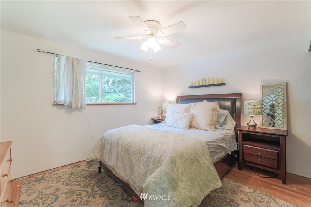 16718 51st Avenue Southeast Bothell, WA 98012 - Photo 12 of 23