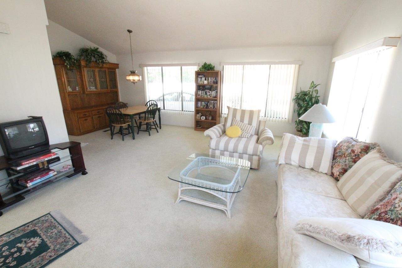 2290 Morgan Road Carlsbad, CA 92008 - Photo 8 of 24 Gallery Image 8