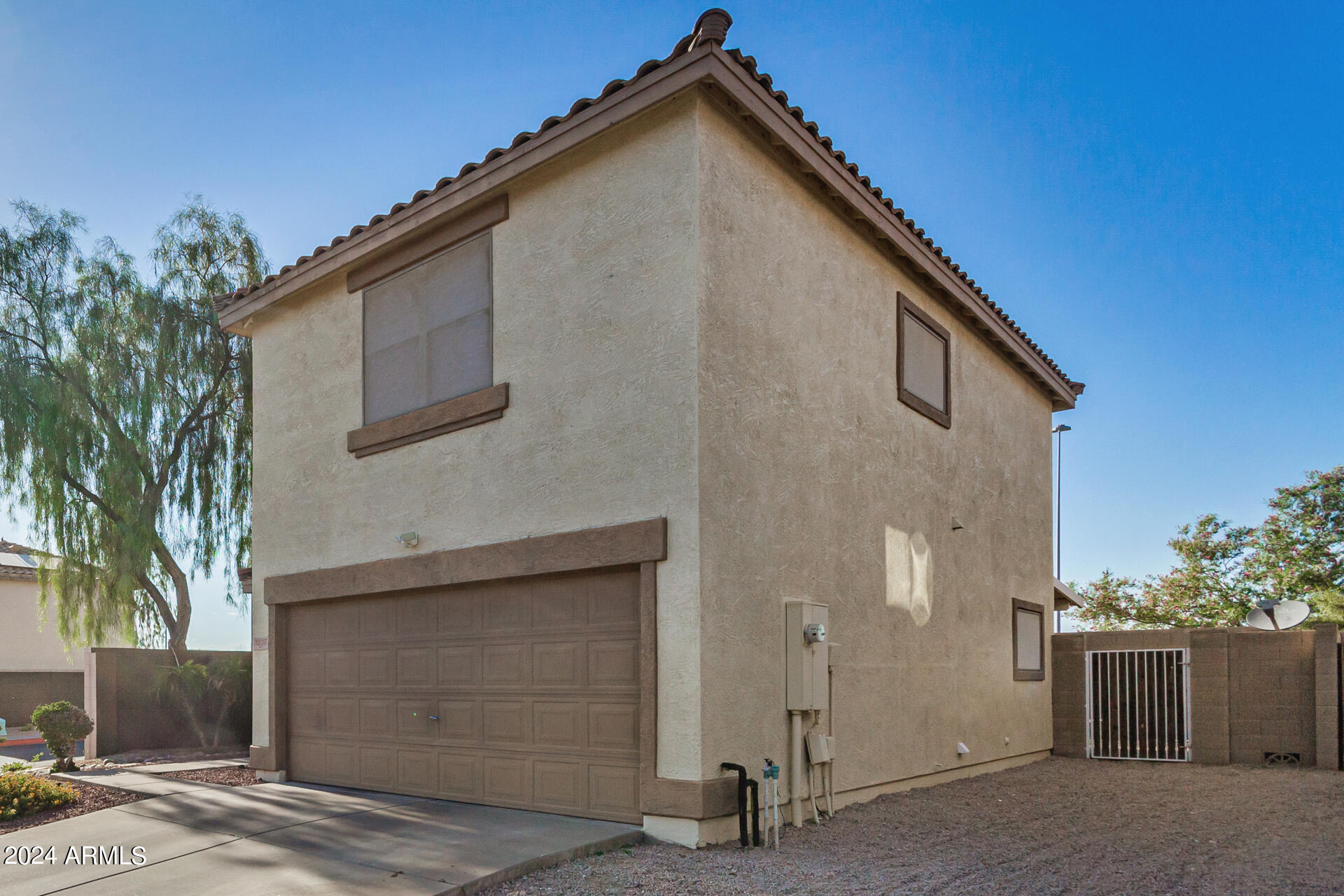 3235 South Bowman Road Apache Junction, AZ 85119 - Photo 3 of 31 0003-03 - Bowman