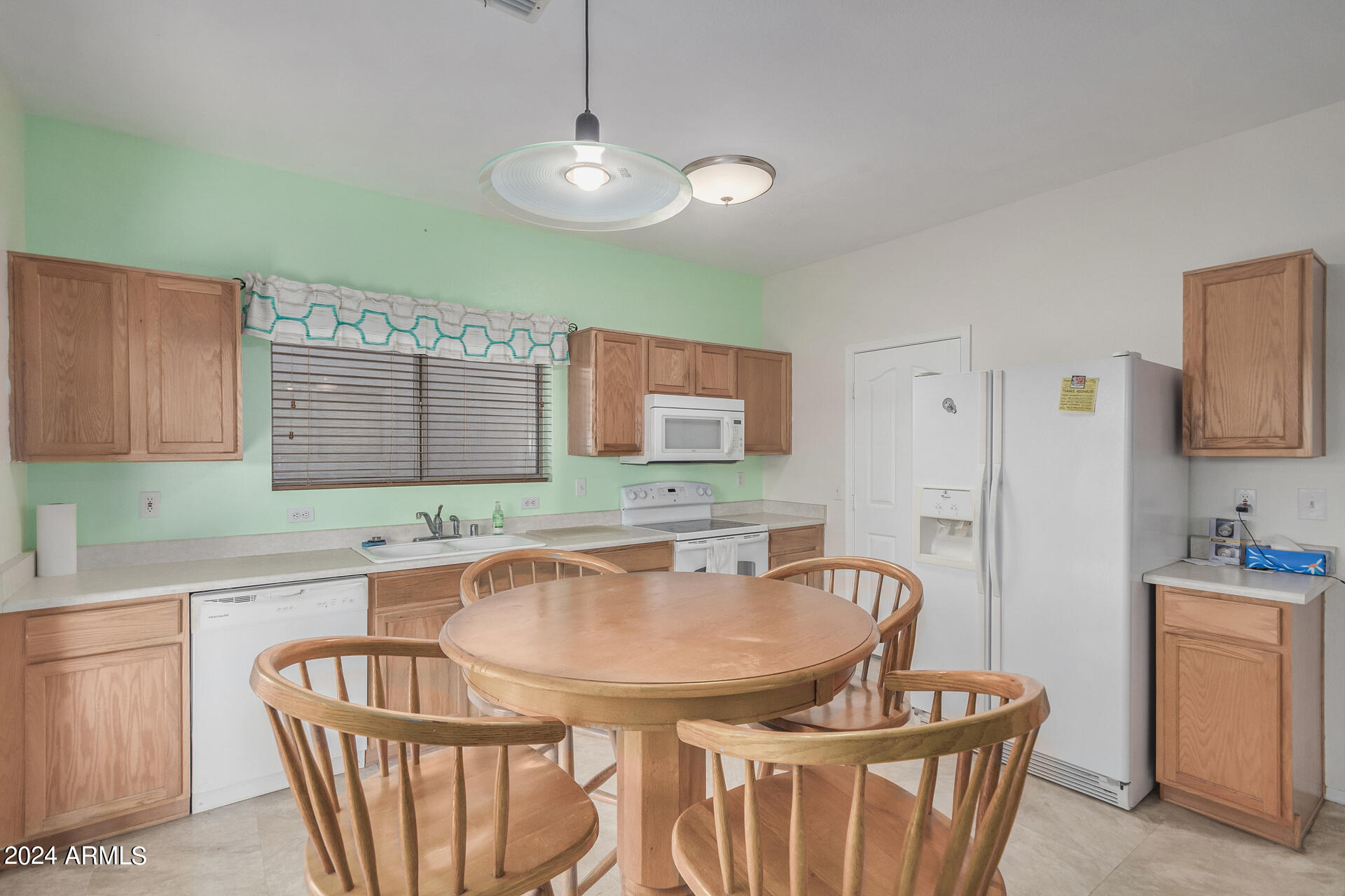 3235 South Bowman Road Apache Junction, AZ 85119 - Photo 10 of 31 0010-10 - Bowman