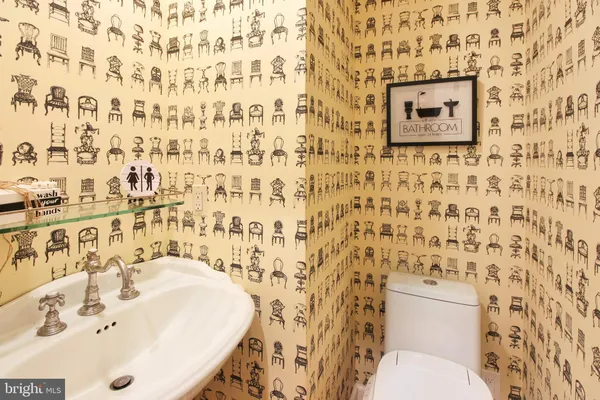 a bathroom with a sink and a toilet