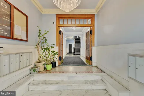 $299,000 | 1322 15th Street Northwest, Unit 33, Washington, DC 20005