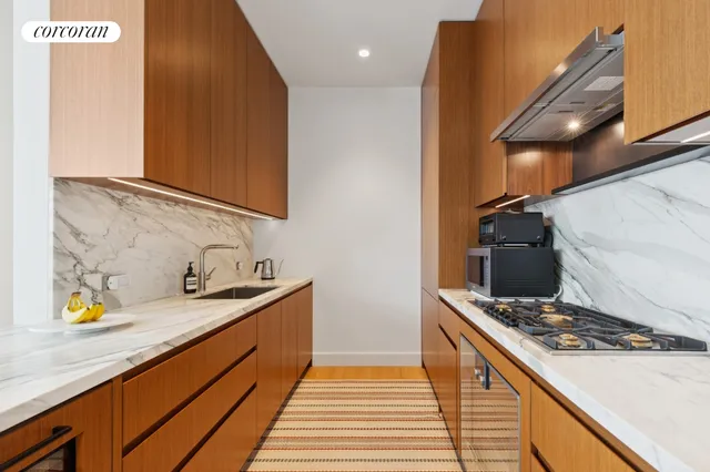 $3,495,000 | 15 East 30th Street, Unit 22C | NoMad