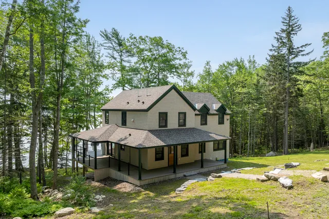$1,495,000 | 31 Viking Way, Bristol, ME 04564