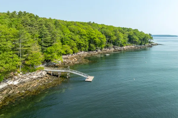 $1,495,000 | 31 Viking Way, Bristol, ME 04564