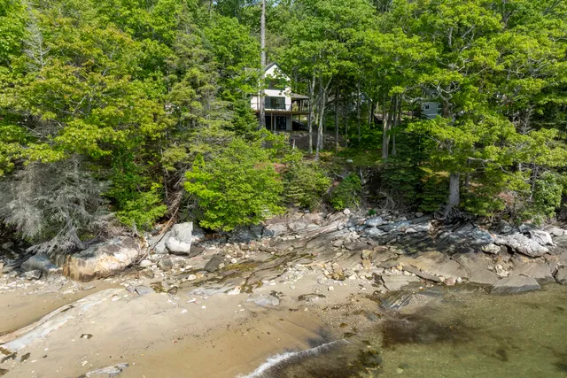 $1,495,000 | 31 Viking Way, Bristol, ME 04564