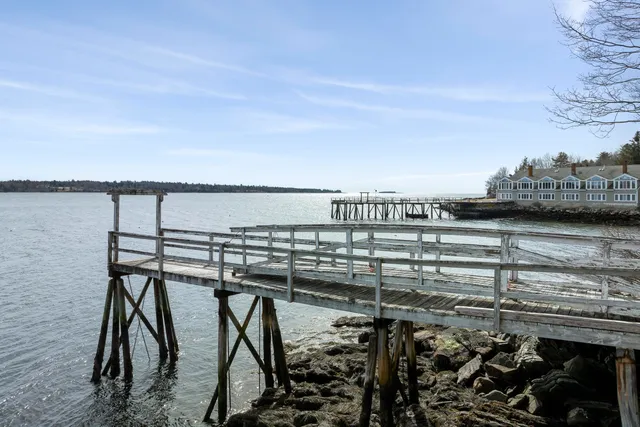 $1,495,000 | 31 Viking Way, Bristol, ME 04564