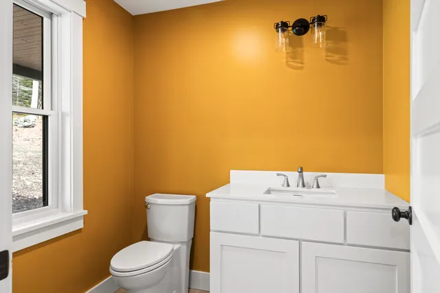 $1,495,000 | 31 Viking Way, Bristol, ME 04564