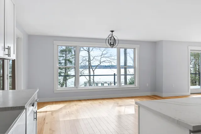 $1,495,000 | 31 Viking Way, Bristol, ME 04564